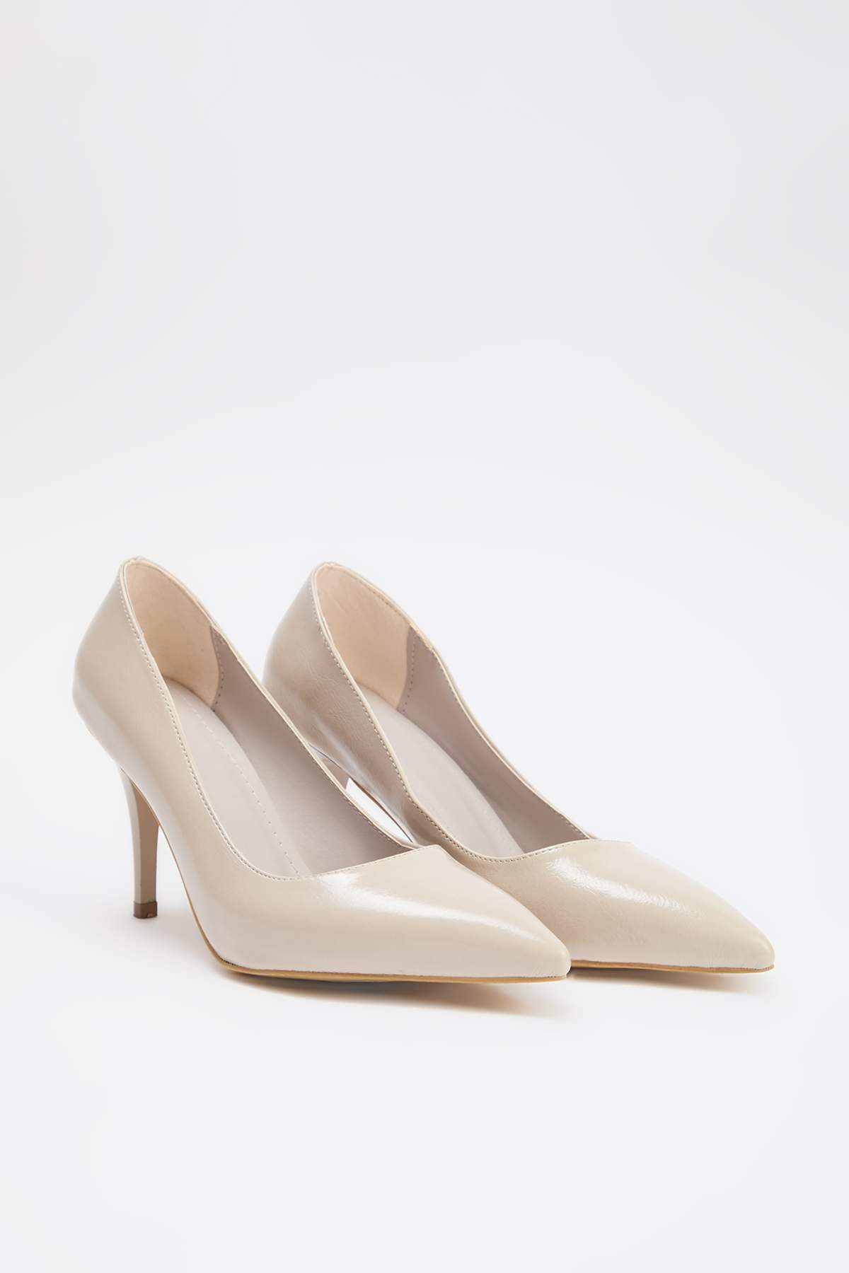 trendyol-shoes-womens-classic-high-heeled-sho