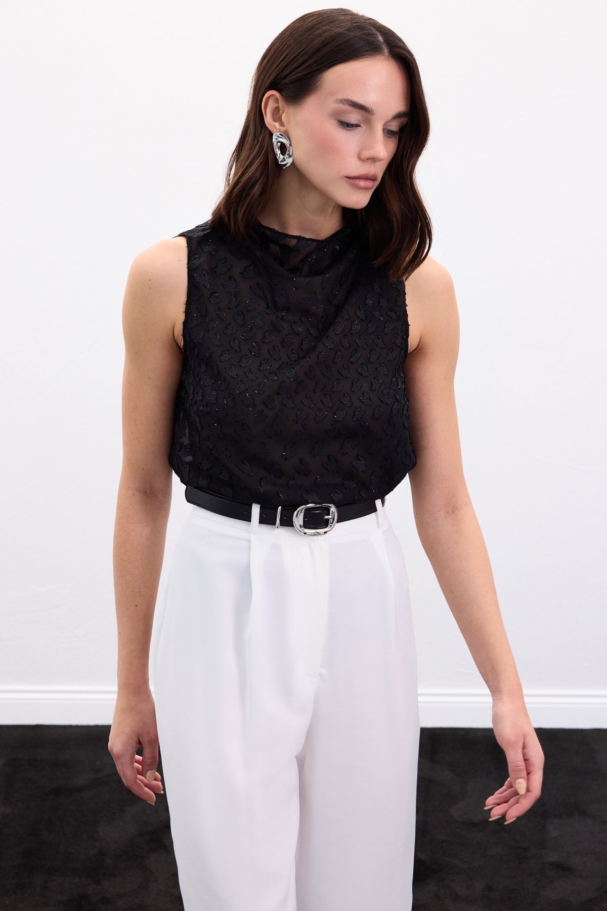 Sateen  Kolsuz Dokulu Bluz - Siyah - Görsel 2