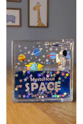 Eğlence Arenası Astronot küresi süs