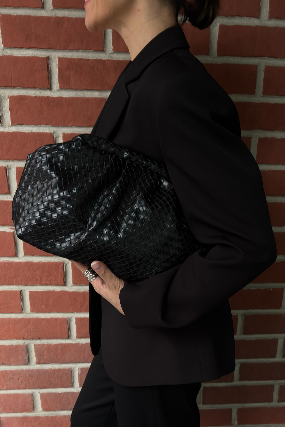 yako Valerina Örgü Dokulu Clutch Çanta, Çapraz Askılı Kadın Omuz Çantası (23×38×10 cm)
