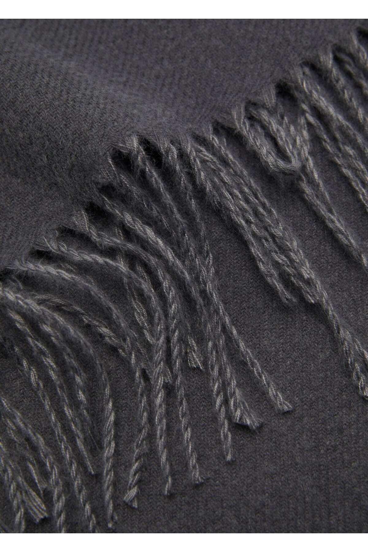 مانگو روسری حاشیه‌دار دو رنگ