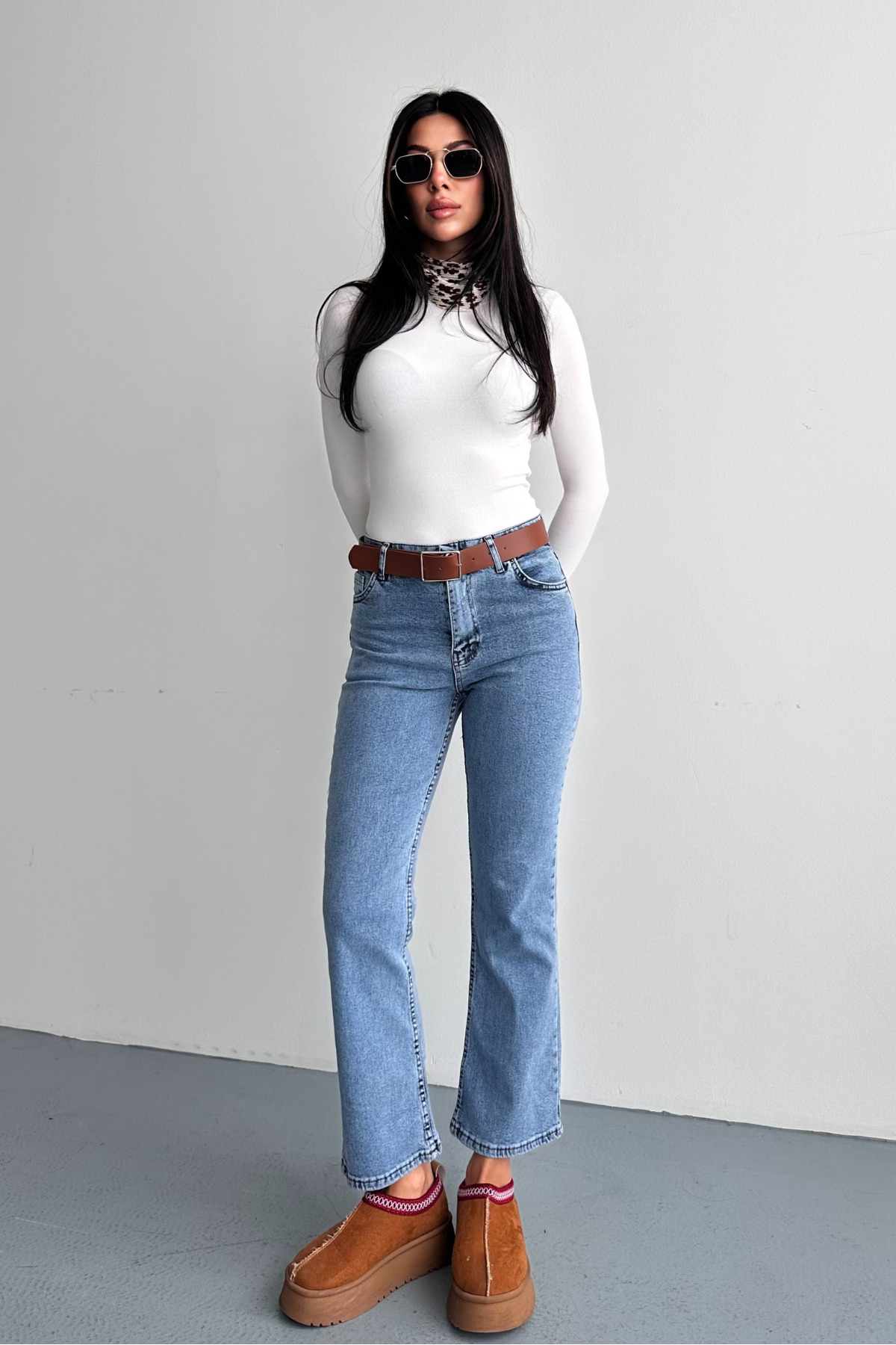 macharel jeans Bilek Boy Slim Fit Mom Mavi Jean görsel 4