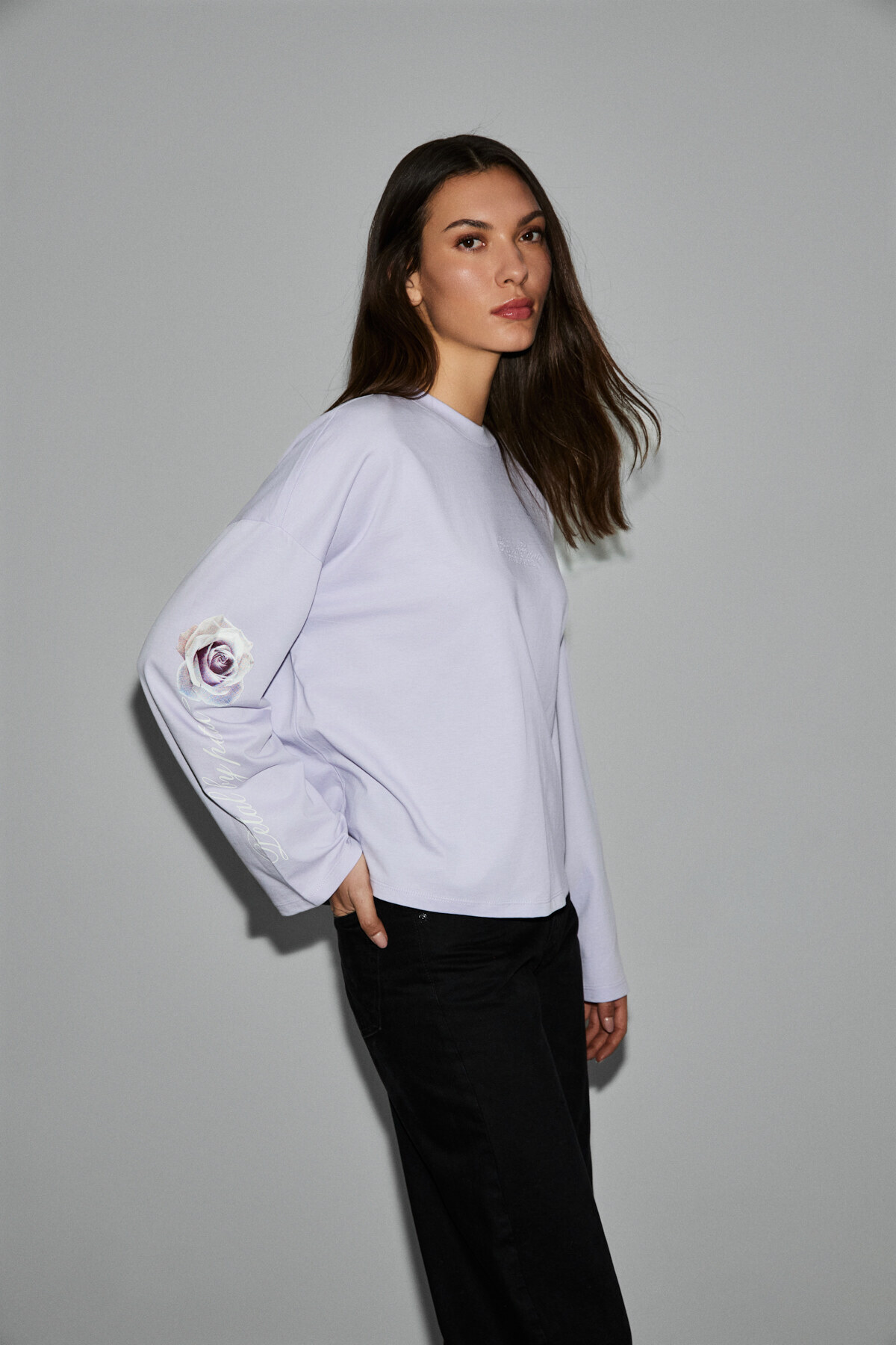 GRIMELANGE CIANELLE Kadın Organik Pamuklu Bisiklet Yakalı Uzun Kollu Oversize Lila T-Shirt görsel 4
