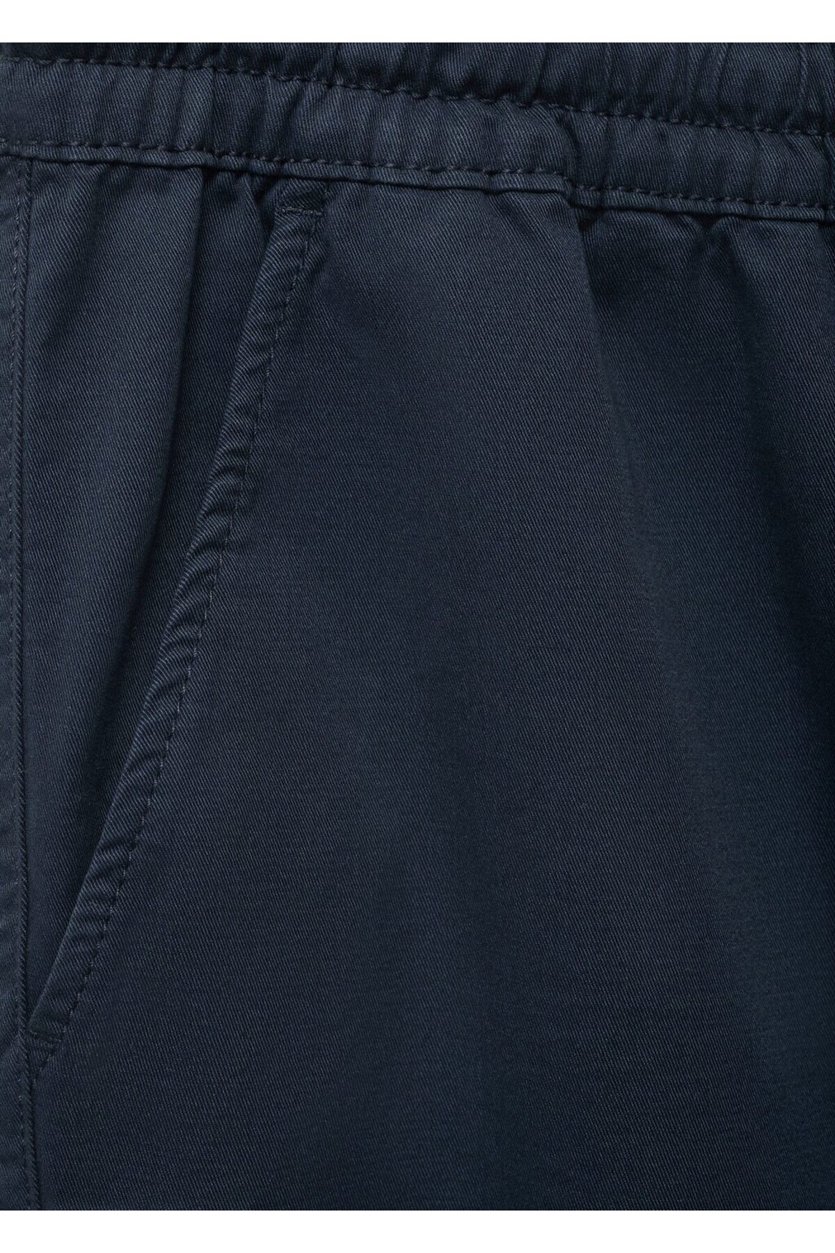 شلوار مردانه گلدوزی شده فاق نرمال | مانگو MANGO Teen 17002919 - تصویر 5