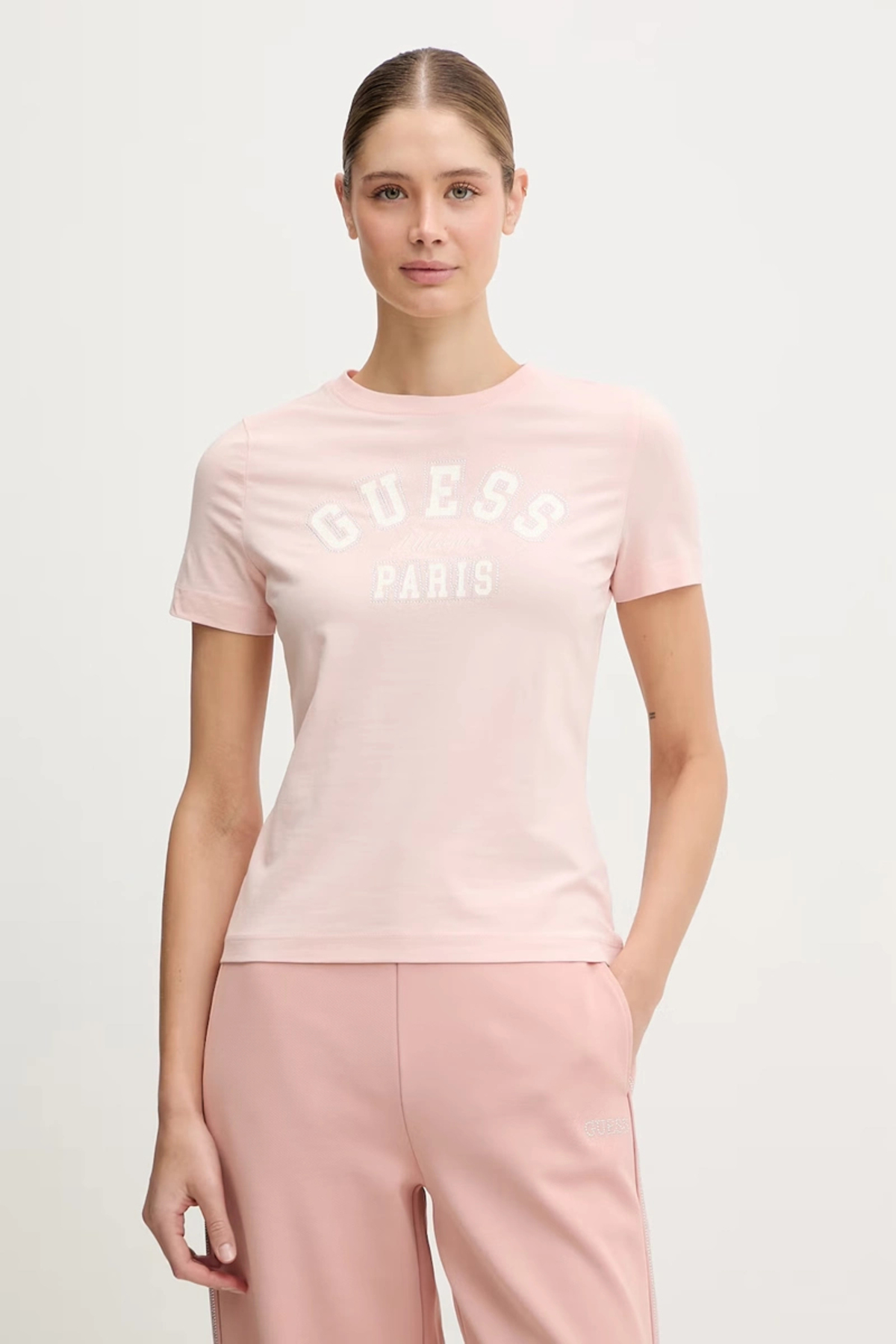 تیشرتزنانهGuessرنگارنگ