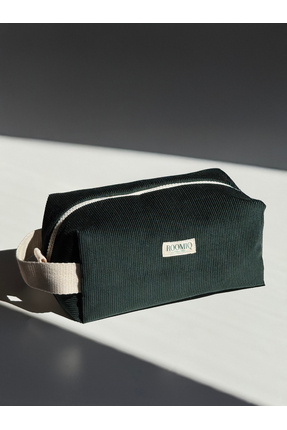 Roomiq El Yapımı Koyu Yeşil Kadife Makyaj Çantası Orven Koleksiyonu Ladin