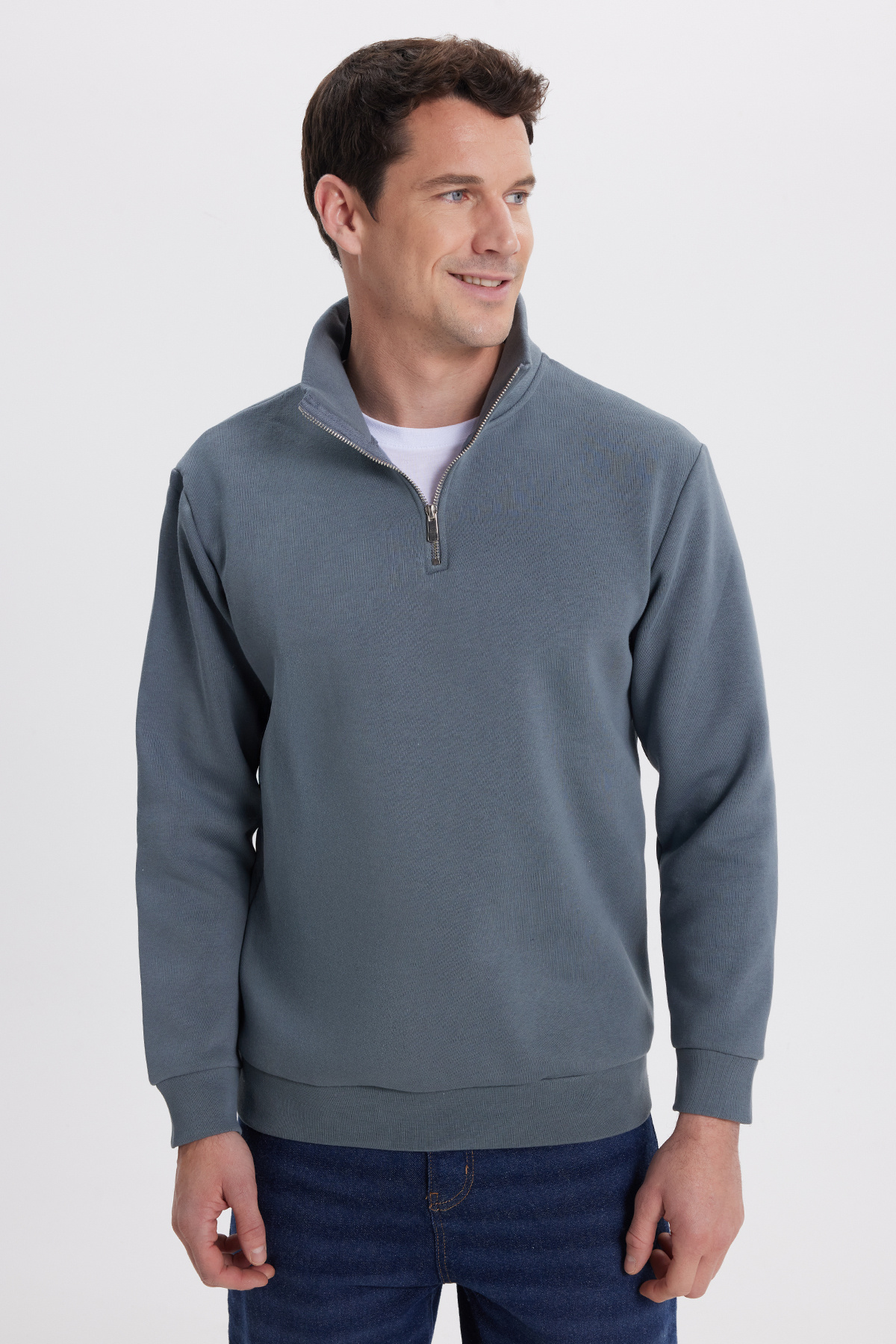 Unisex Relax Fit Rahat Kesim Pamuklu İçi Polarlı Yarım Fermuarlı Gri Dik Yaka Sweatshirt — خاکستری SW240002 — تصویر 2 از 8
