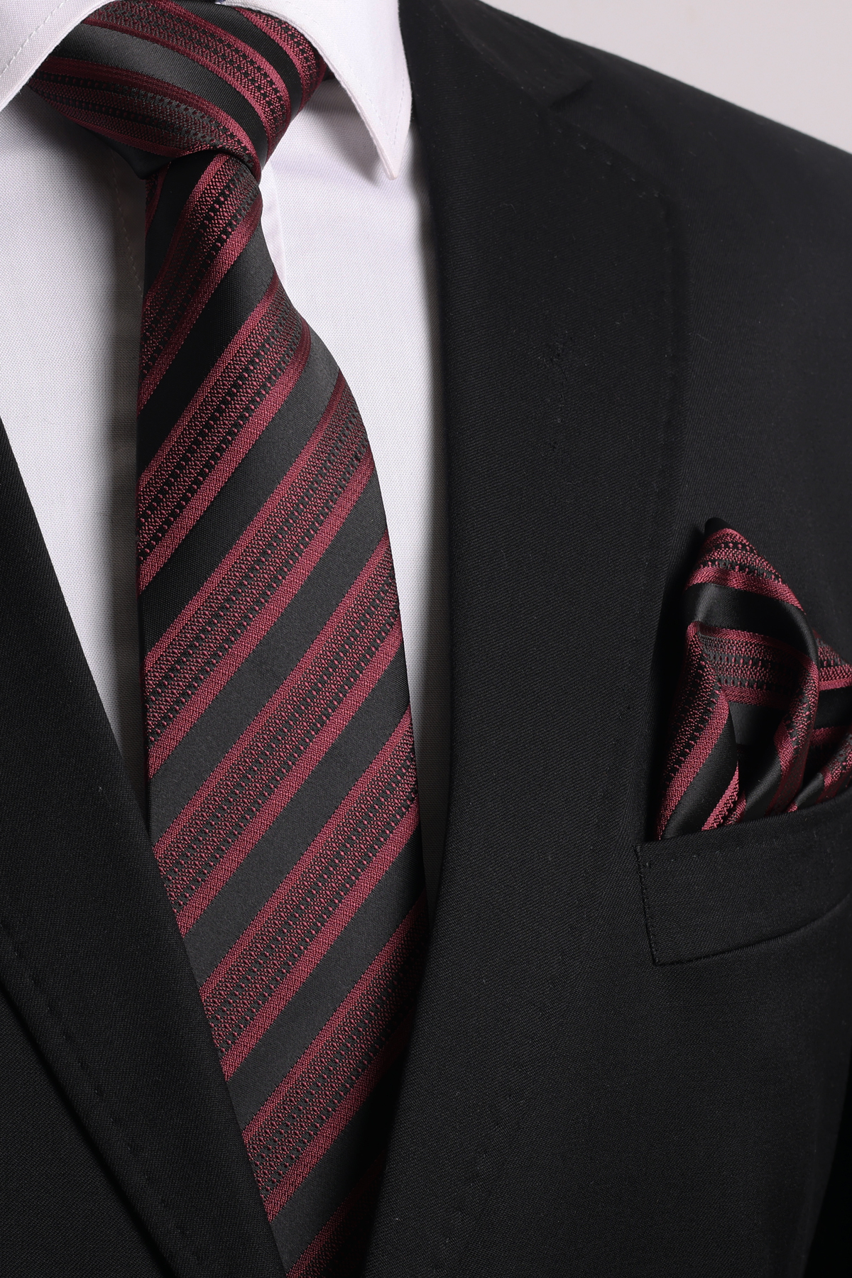  دستمال جیبی طرح راه راه زرشکی و مشکی دست‌ساز ۷.۵ سانتی‌متری