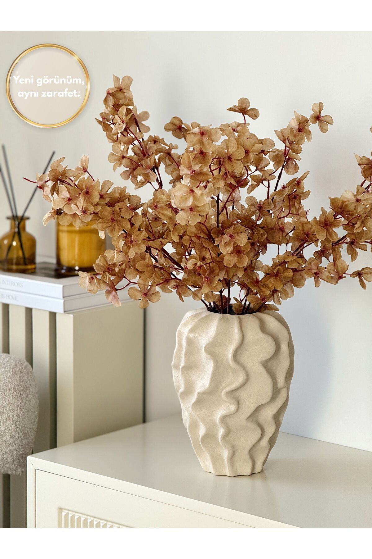 Florea Ceramic Beige Wavy Stoneware Vase (30x18 cm)