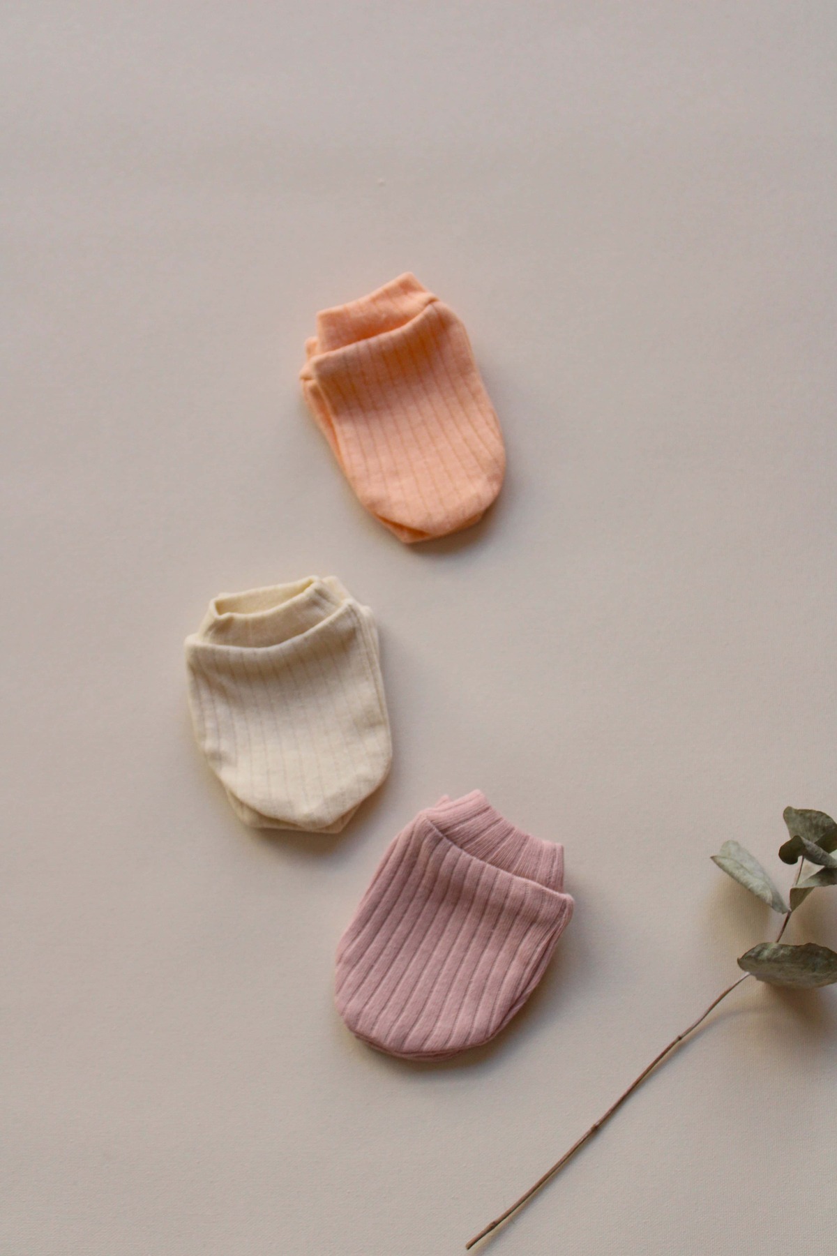 OhlalaKoala 3lü Lila-turuncu-krem Yenidoğan Eldiven Set fotoğrafı 4 (önizleme)