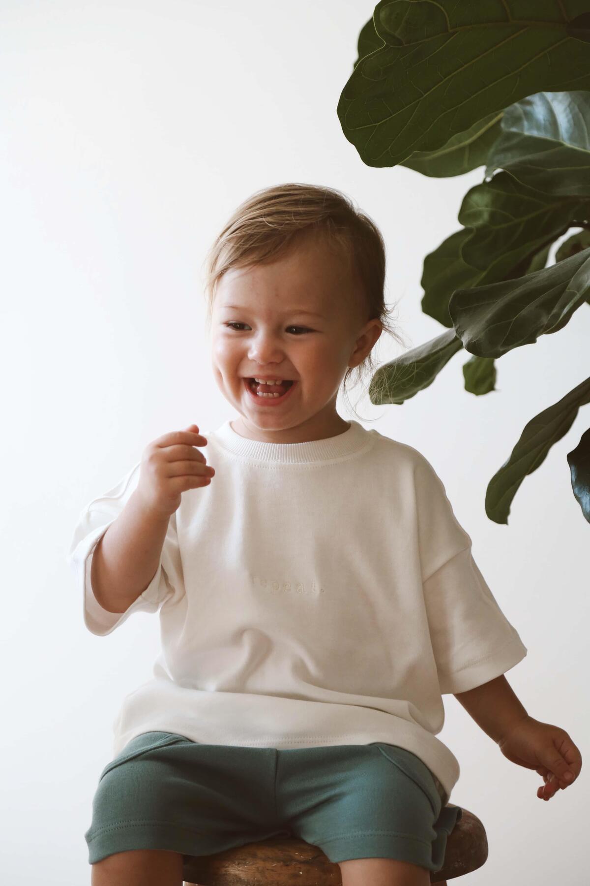 Oh La La Koala For Little Ones Beyaz Bisiklet Yaka Oversize T-shirt Bebek - Çocuk fotoğrafı 4 (önizleme)