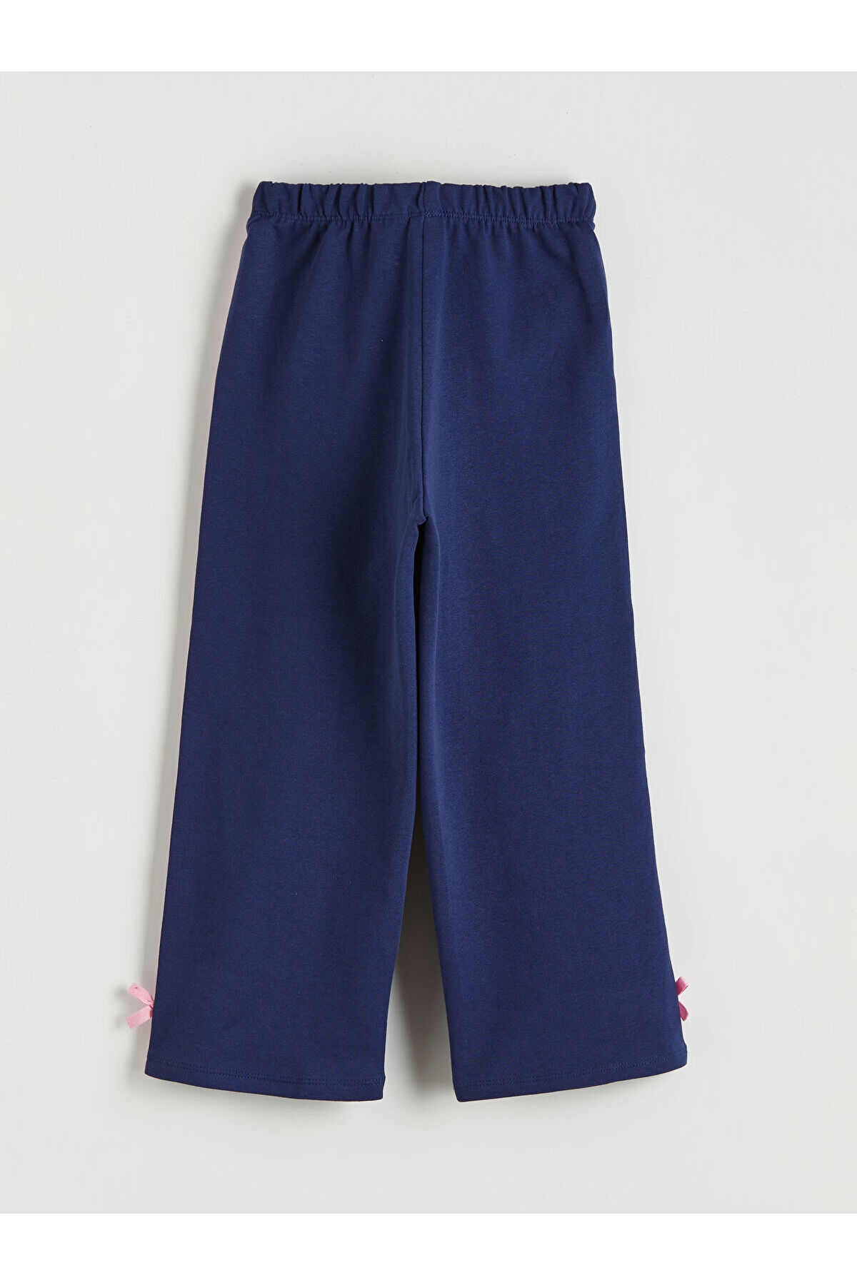 LC Waikiki Elsiva Collection Ekru Lilo & Stitch Baskılı Kız Çocuk Sweatshirt ve Eşofman Altı fotoğrafı 7 (önizleme)