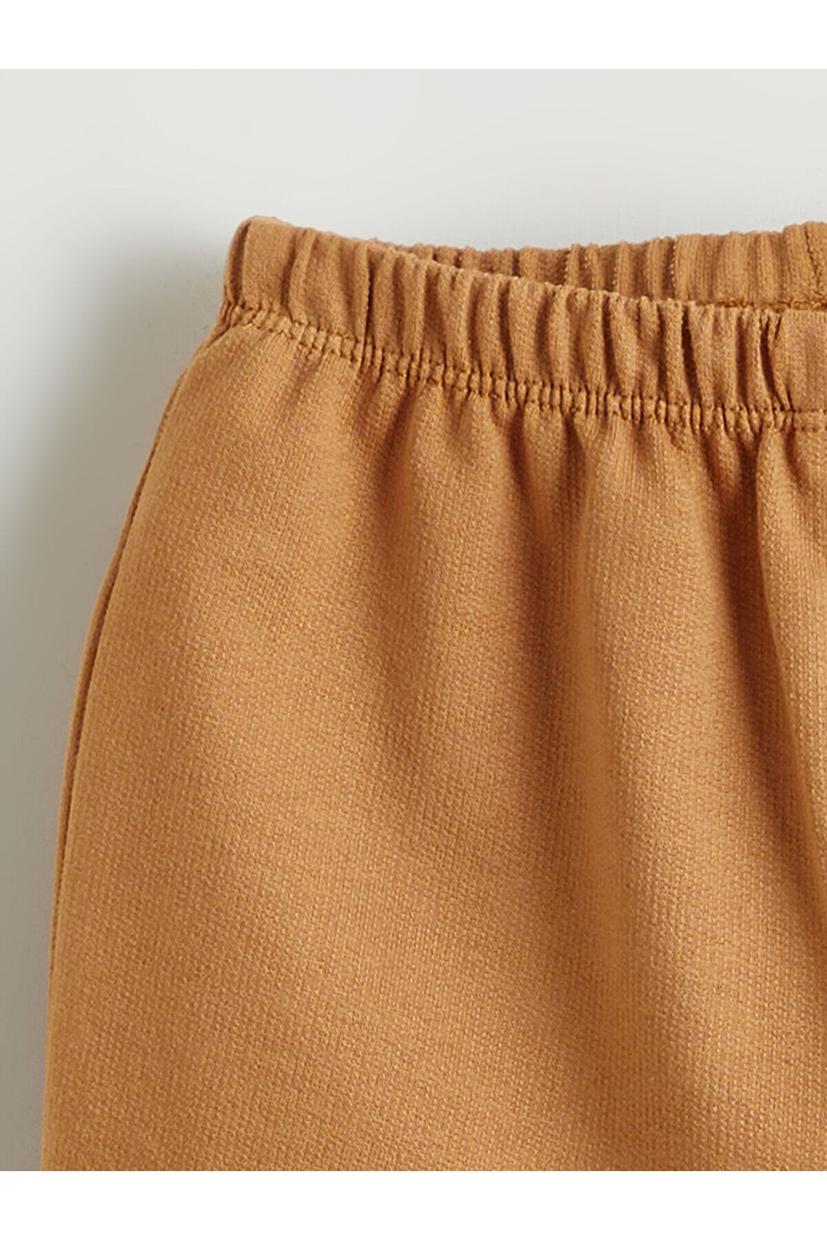 LC Waikiki Elsiva Collection Ekru Bisiklet Yaka Erkek Bebek Tişört ve Şort fotoğrafı 7 (önizleme)