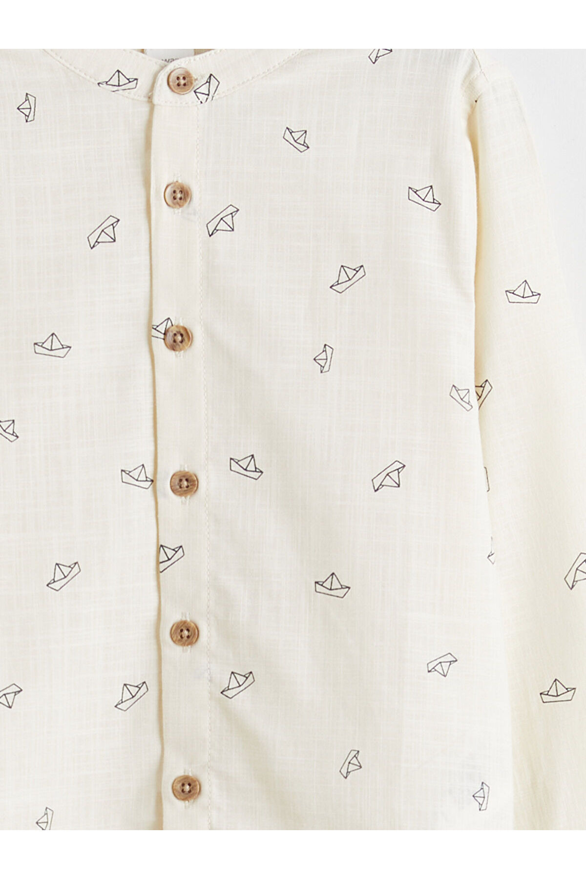 LC Waikiki Elsiva Collection Ekru Hakim Yaka Erkek Çocuk Poplin Gömlek fotoğrafı 3 (önizleme)