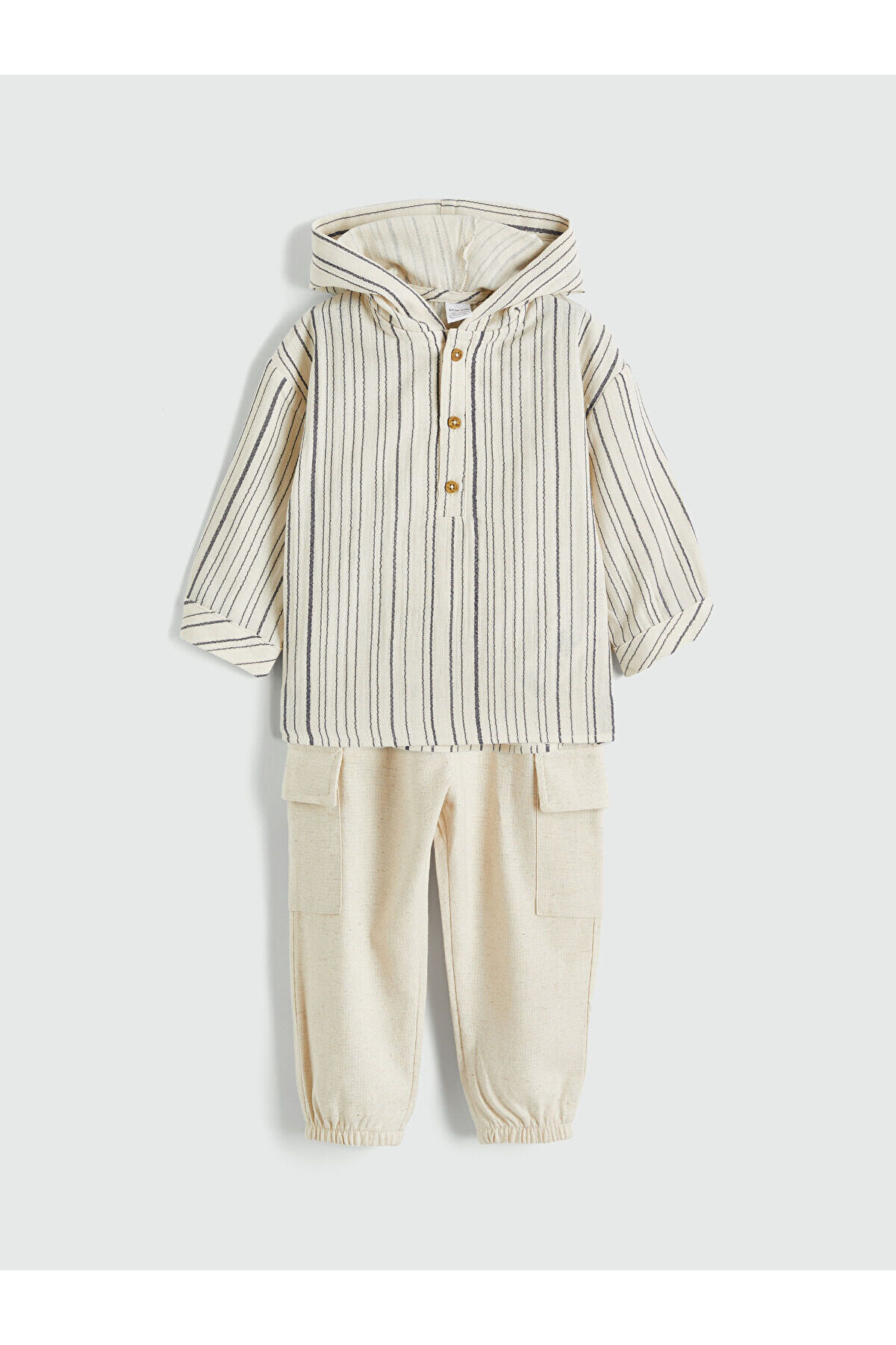 LC Waikiki Nevaa Collection Ekru Erkek Bebek Kapüşonlu Gömlek ve Pantolon fotoğrafı 2 (önizleme)