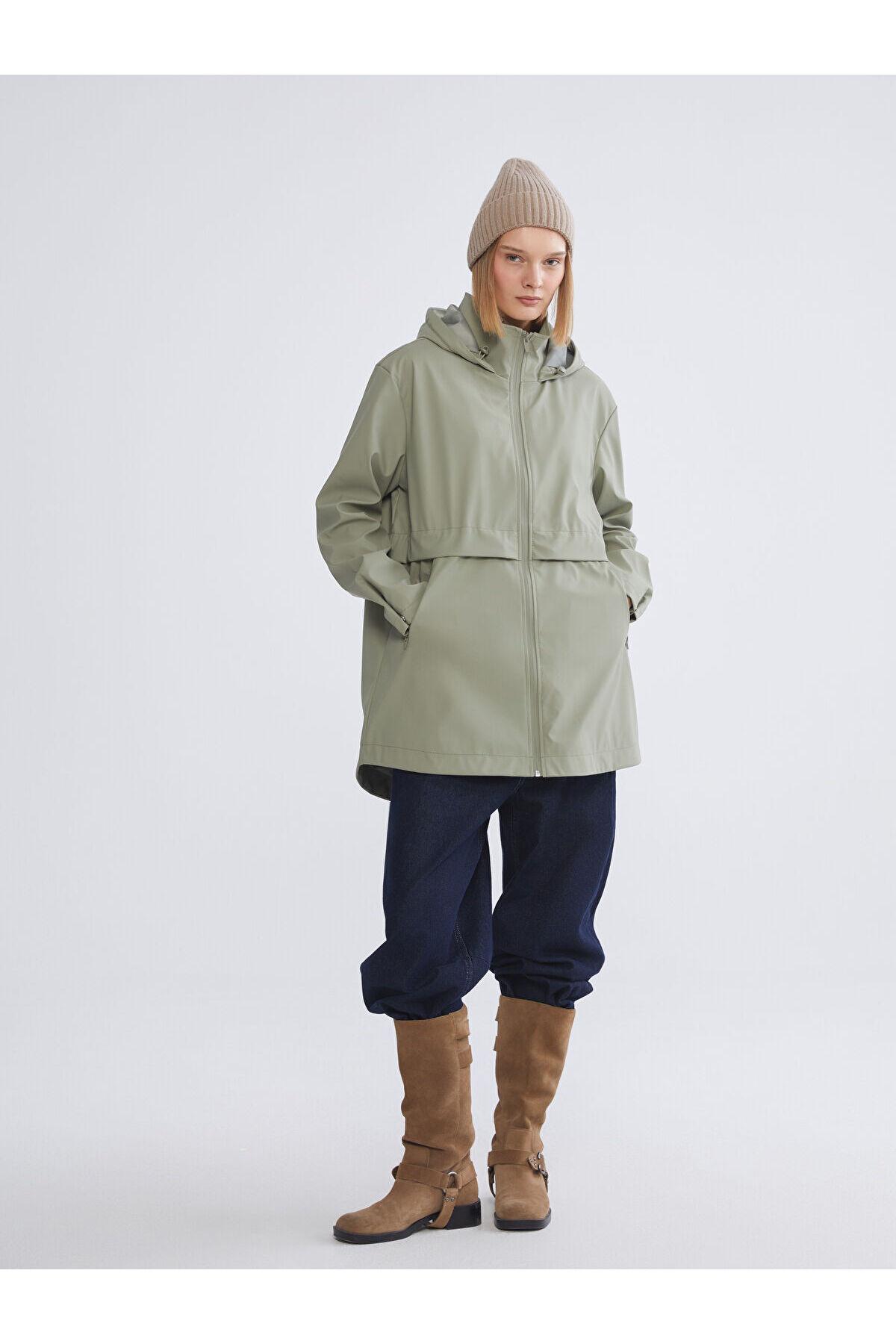 LC Waikiki Haki Kapüşonlu Oversize Kadın Yağmurluk (S6) görsel 2