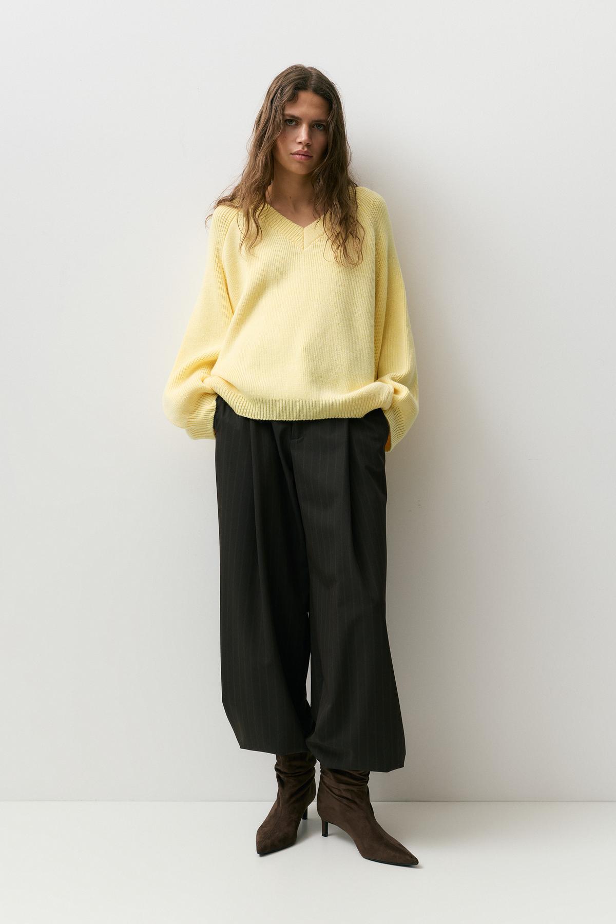 Pull & Bear  Asimetrik etekli oversize kazak - Görsel 3