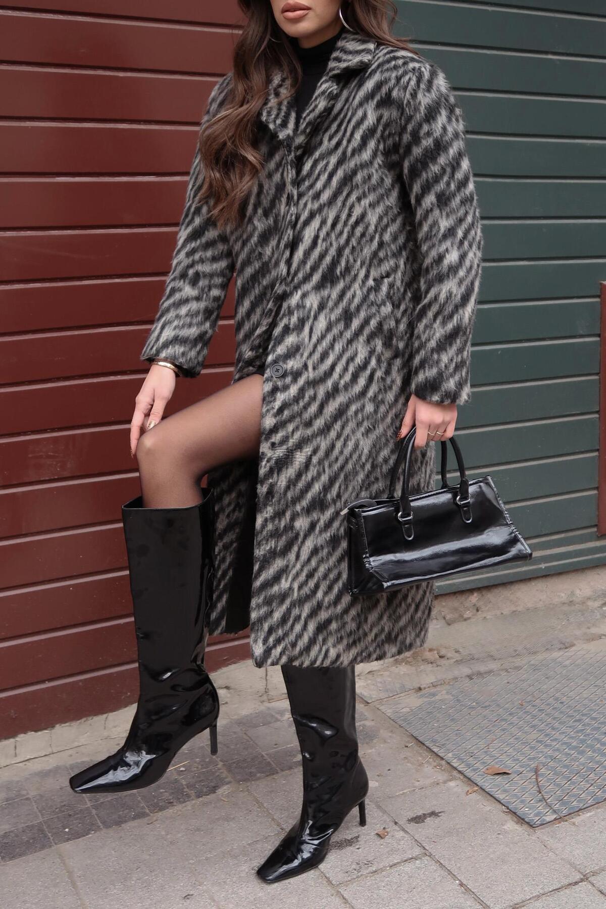 Lijuri  Zebra Desenli Kaşe Kaban 7124 - Görsel 6