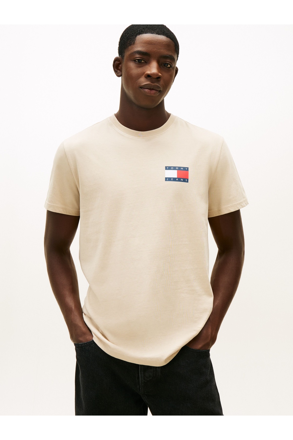 تامی هیلفیگر تی شرت مردانه تی جی ام اسلیم اسنشیال مدل FLAG TEE EXT - بژ - DM0DM20740