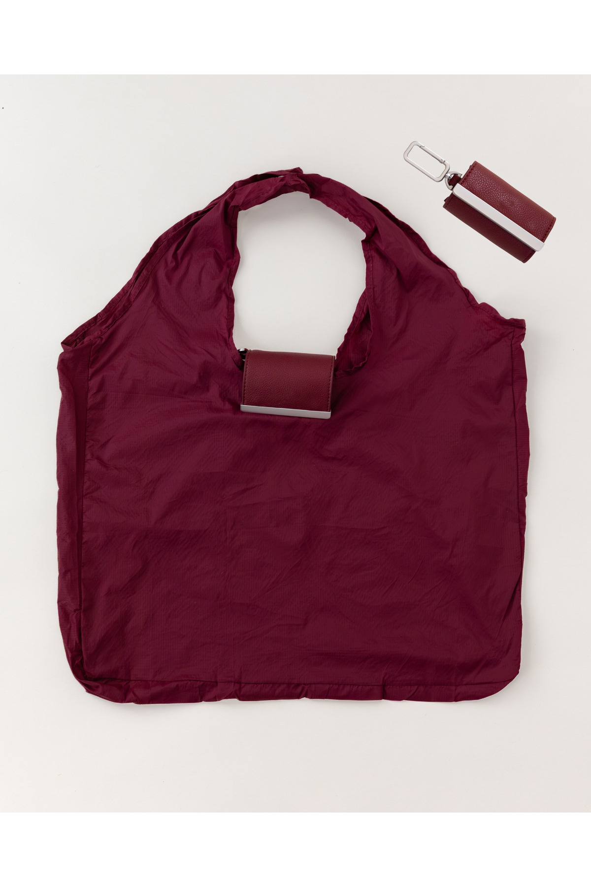 Bordo LEYNA Charm Detaylı Katlanabilir El ve Omuz Kadın Çantası görünüm 2