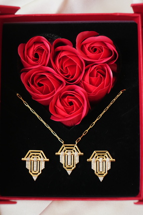 eva silvera Sevgiliye Özel Hediyesi 925 Ayar Gümüş Gold Kaplama Pırlanta Görü...