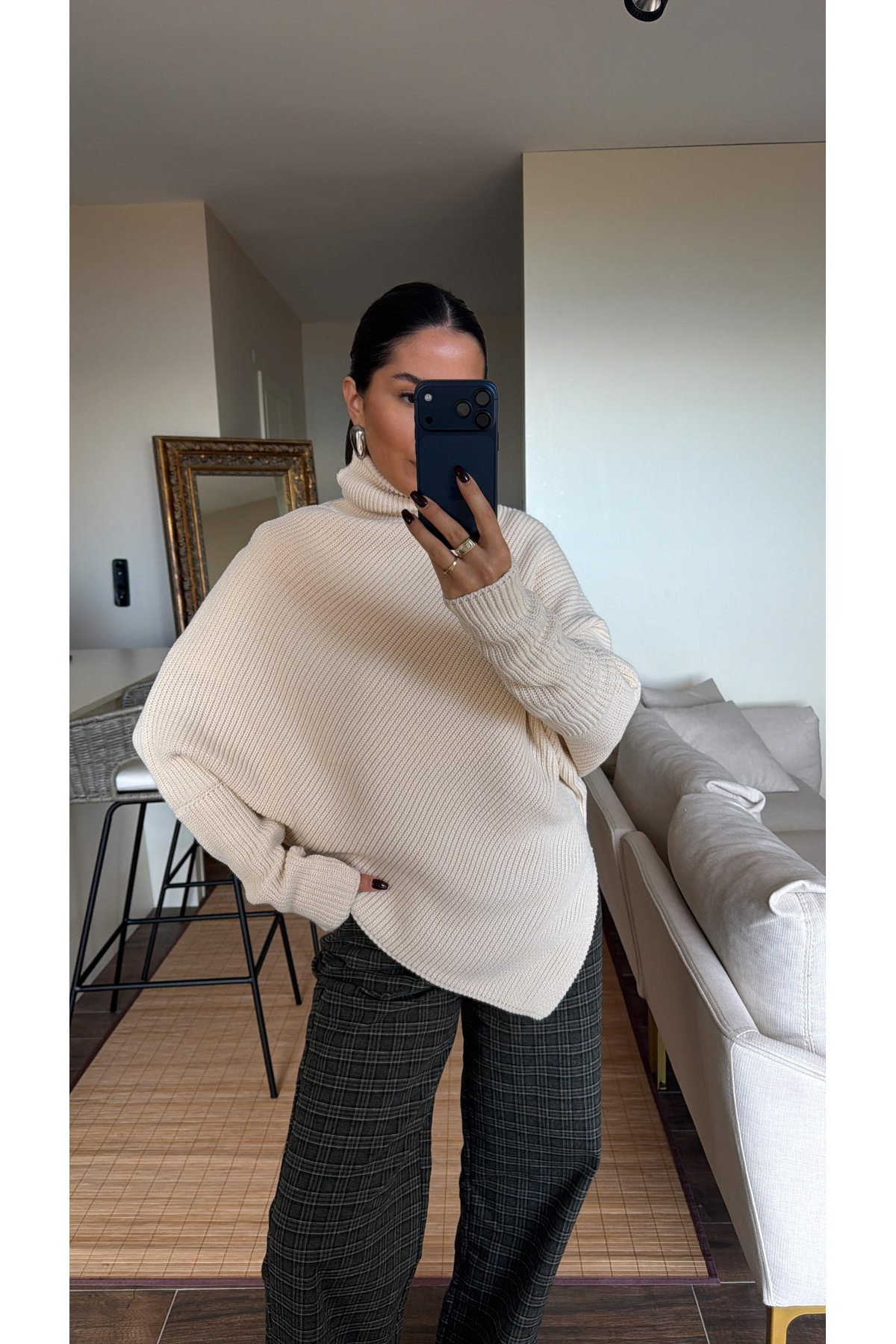 Lamierra  Asimetrik Boğazlı Oversize Triko Kazak - Görsel 2