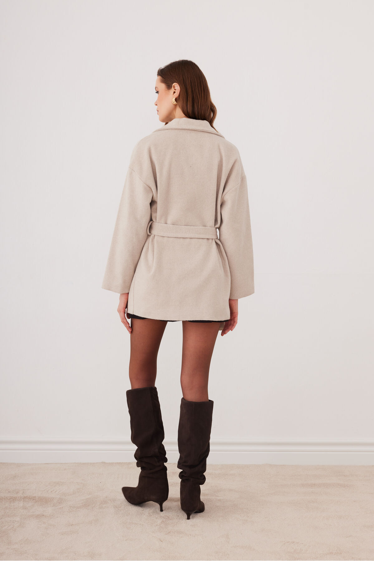 SevdeUgur  Kadın Krem Oversize Kısa Kaşe Kaban Kemerli Astarlı - Sevde Ugur - Görsel 9