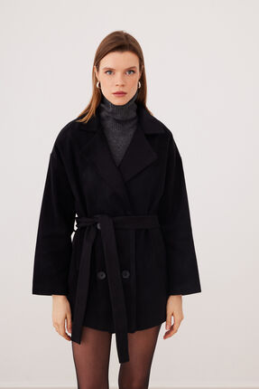 SevdeUgur Kadın Siyah Oversize Kısa Kaşe Kaban Kemerli Astarlı - Sevde Ugur