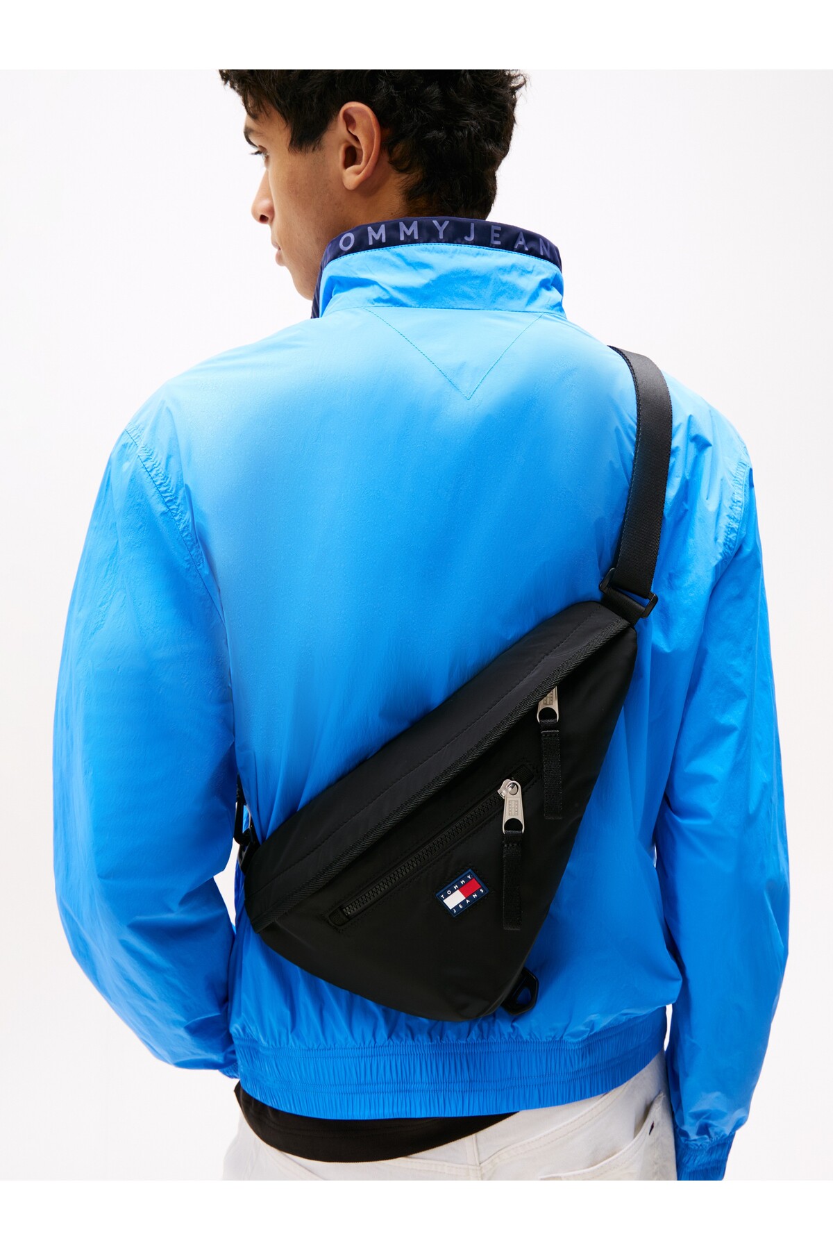 تامی هیلفیگر کیف رودوشی TJM مدل URBAN