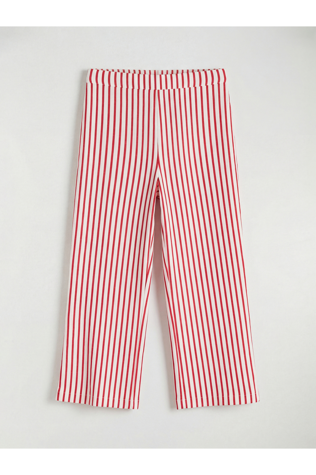 LC Waikiki Nevaa Collection Ekru Bisiklet Yaka Kız Çocuk Bluz ve Pantolon fotoğrafı 7 (önizleme)