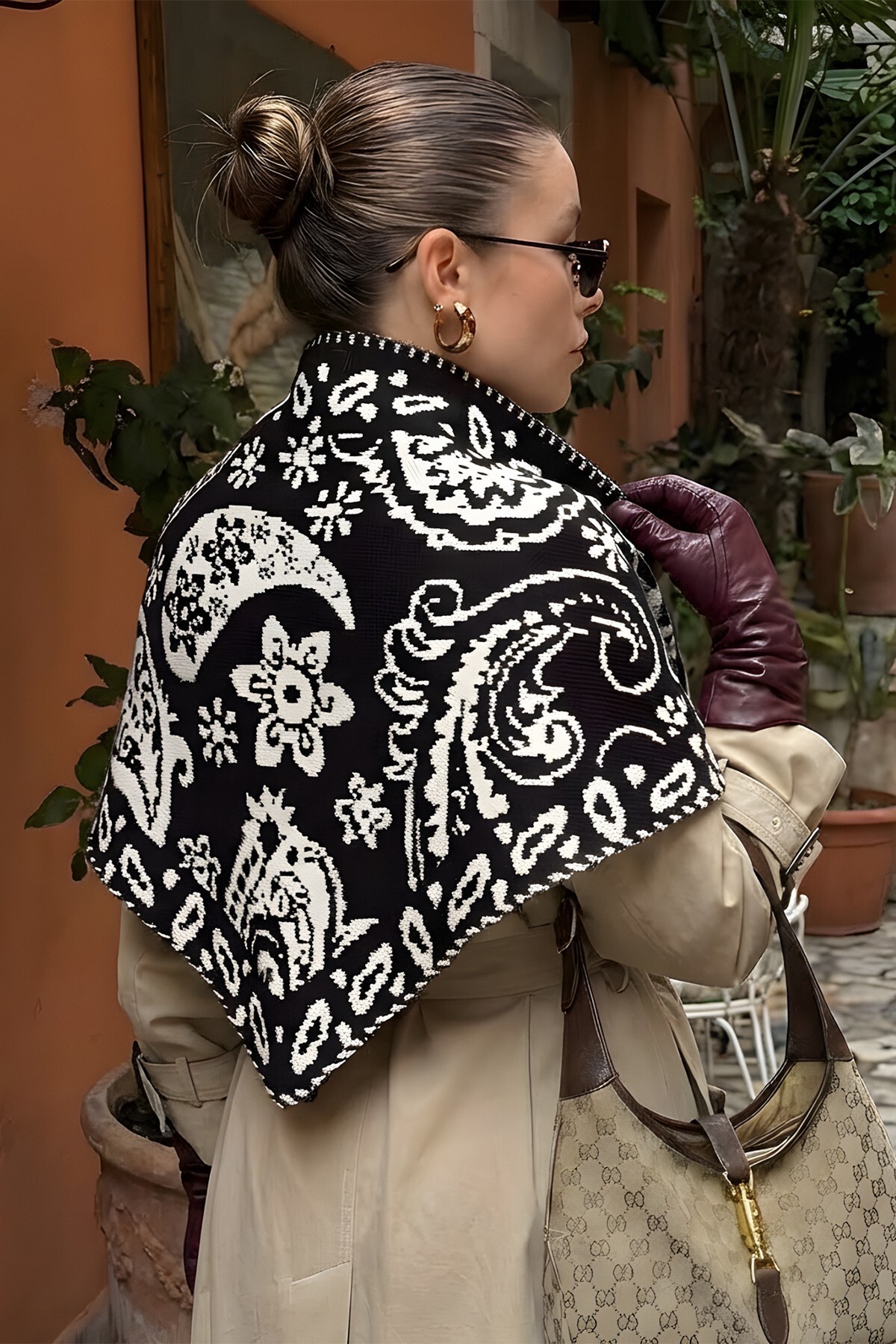 BAHELS  Kadın Üçgen Vintage Etnik Desen Çift Yönlü Şal Atkı - Görsel 2