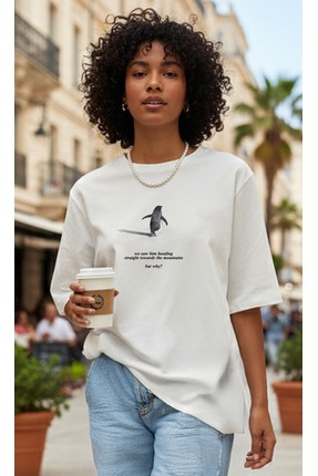 Veille Sürüden Ayrılan Penguen Baskılı Oversize Tshirt,Yalnız Penguen Viral K...