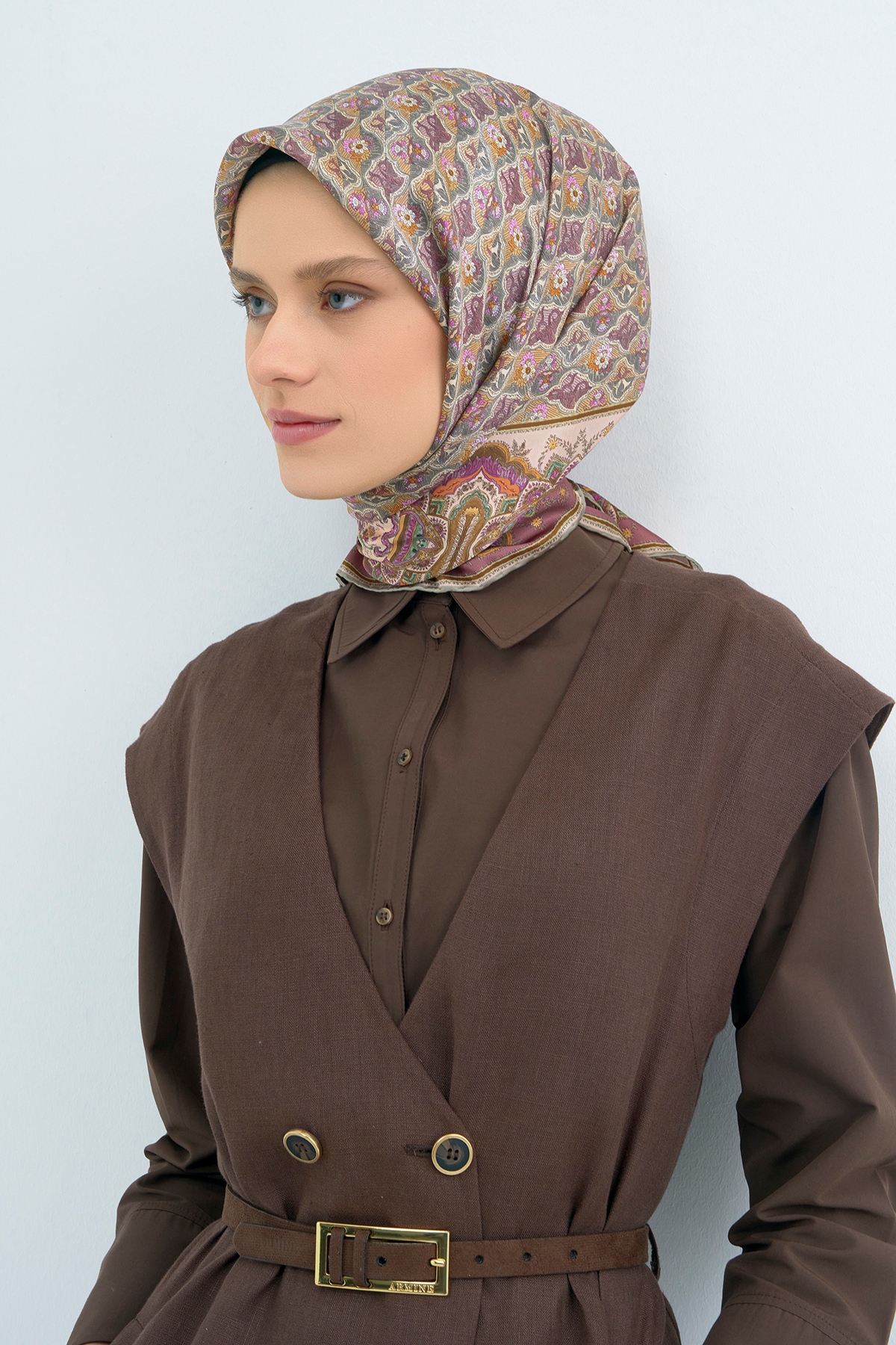 Sura Silk Scarf 9518DS