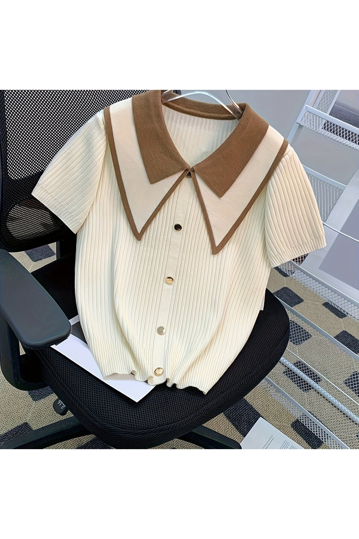 NATUFIAN STORE Ženska pletena odjeća sa dugim ovratnikom i kontrastnim dugmić...