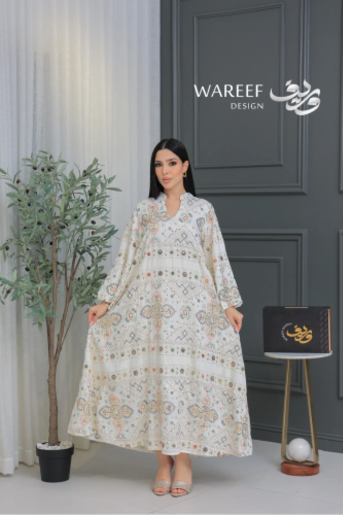 WAREEF FASHION جلابيهبيانات المنتج (جلابية أنيقة بنقوش هندسية وزهرية ...