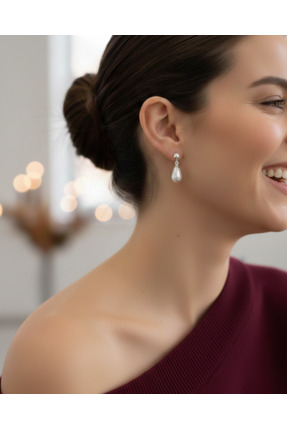 Usho Jewelry 925 Ayar Gümüş Damla İnci Küpe – Zarif ve Minimal Tasarım