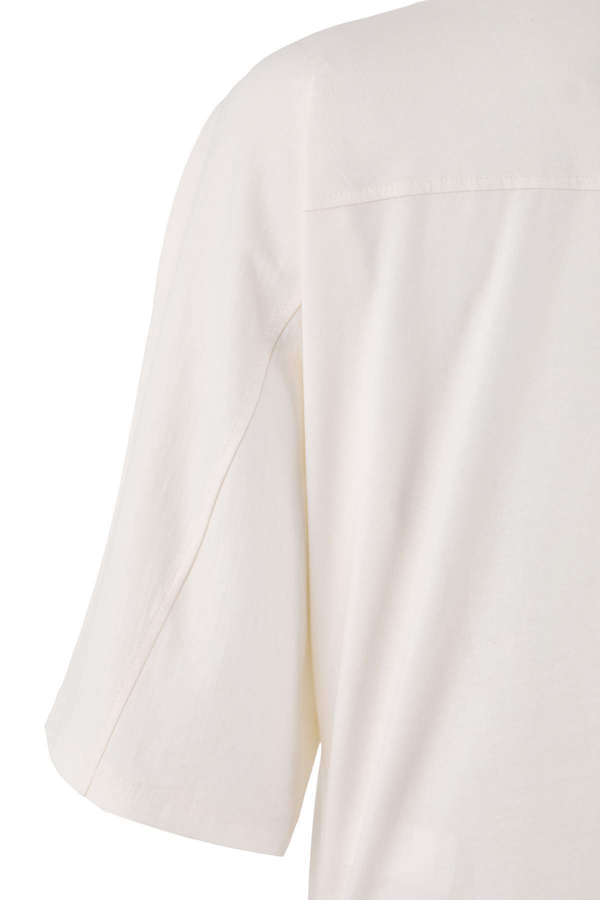 Trendyolmilla  Wardrobe Essentials-Ekru Geniş Kalıp Yarasa Kol %100 Pamuk Örme T-Shirt TWOSS26TS00047 - Görsel 6