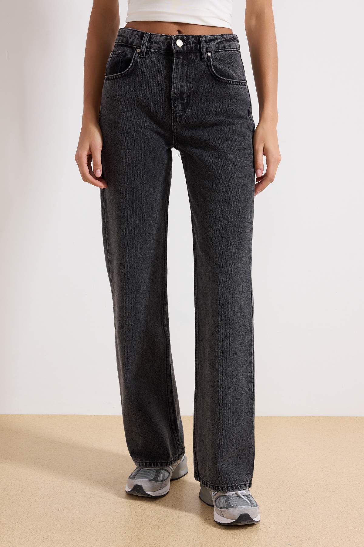 Trendyolmilla  Antrasit Yüksek Bel Wide Leg Geniş Paça %100 Pamuk Non-Stretch Jeans TWOSS23JE00068 - Görsel 4