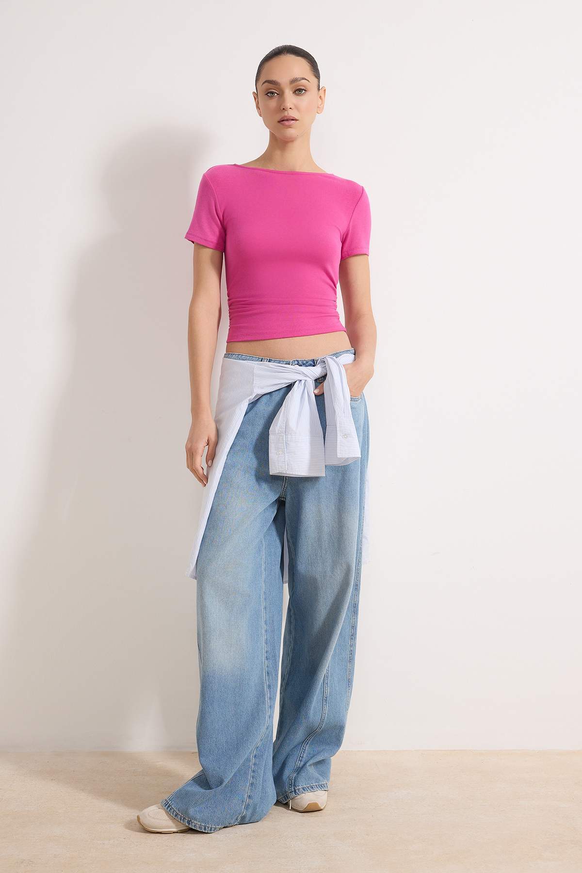 Trendyolmilla Fuşya Büzgü/Drape Detaylı Fitted Örme Bluz TWOSS25BZ00505
