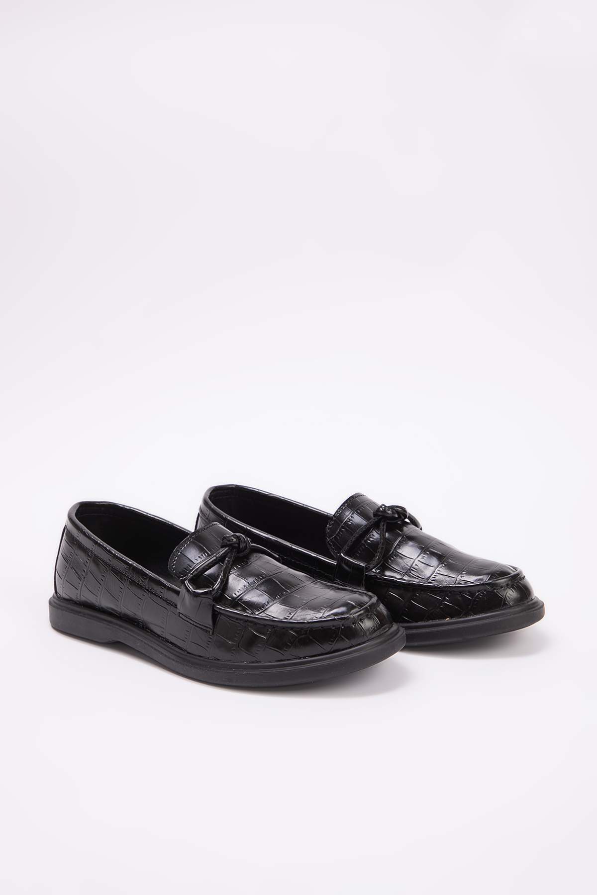 trendyol-shoes-womens-loafer-shoes