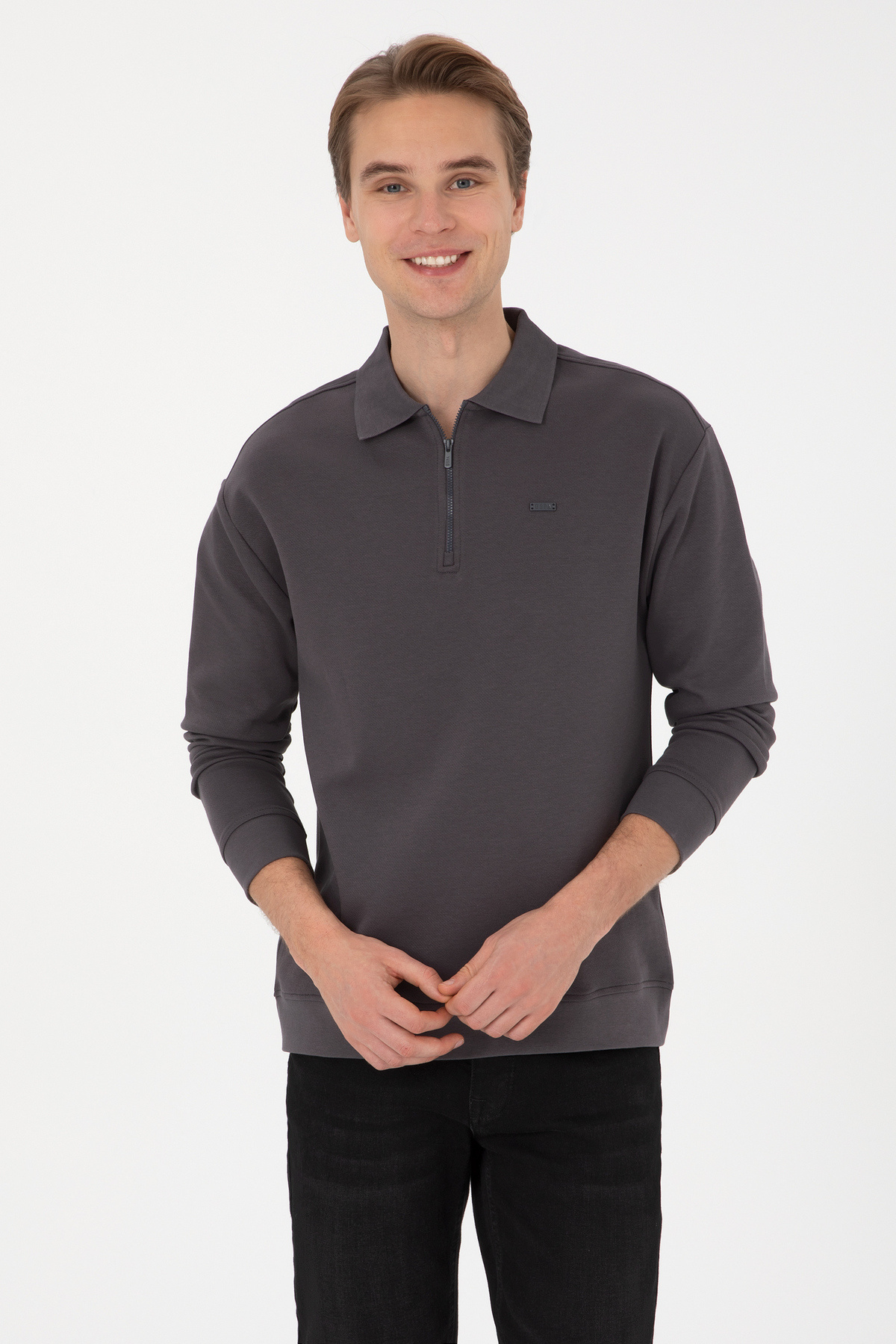 یو اس پولو سویشرت مردانه خاکستری نیم زیپ مدل 50316484-VR024