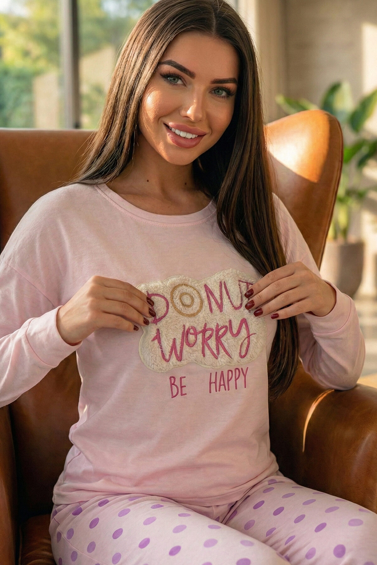 Pijamaevi Toz Pembe Donut Worry Desenli Termal Kadın Pijama Takımı görsel 2