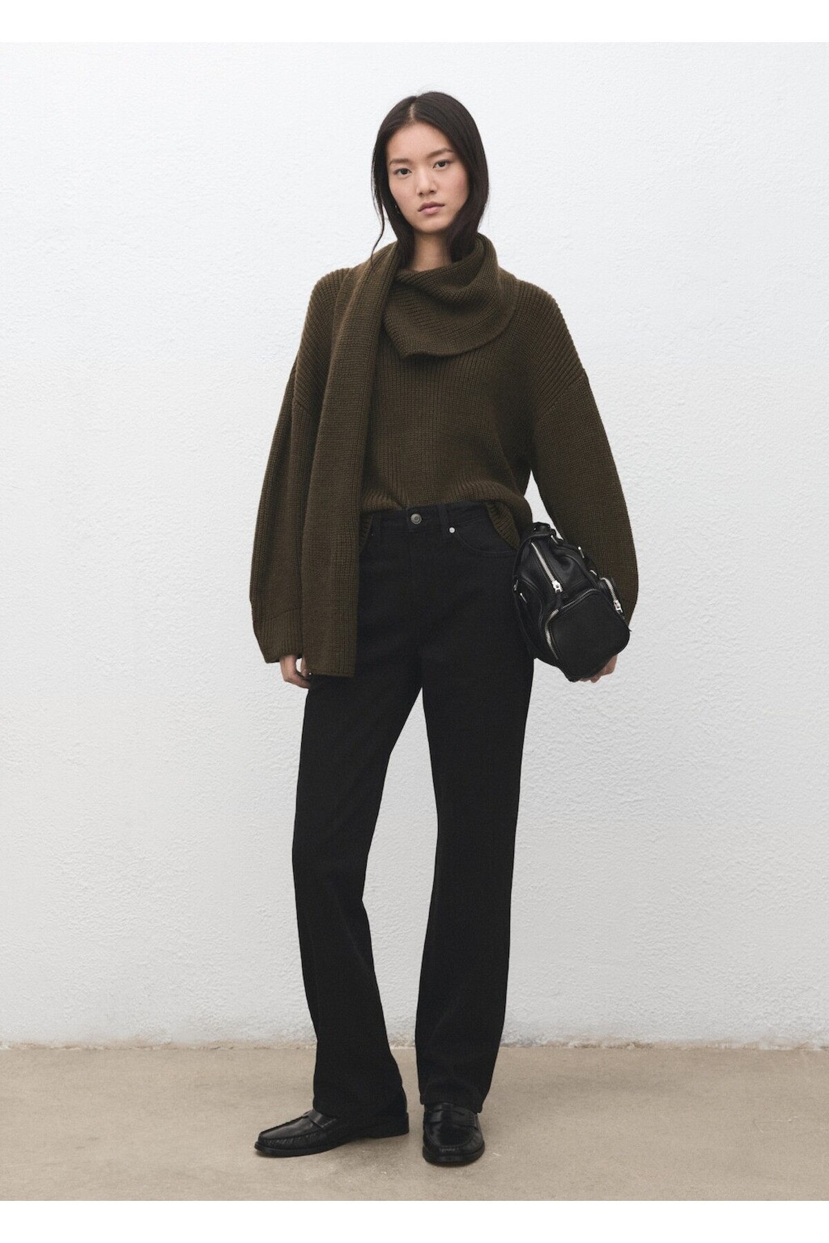 MANGO  Matilda düz kesim orta bel jean pantolon - Görsel 2