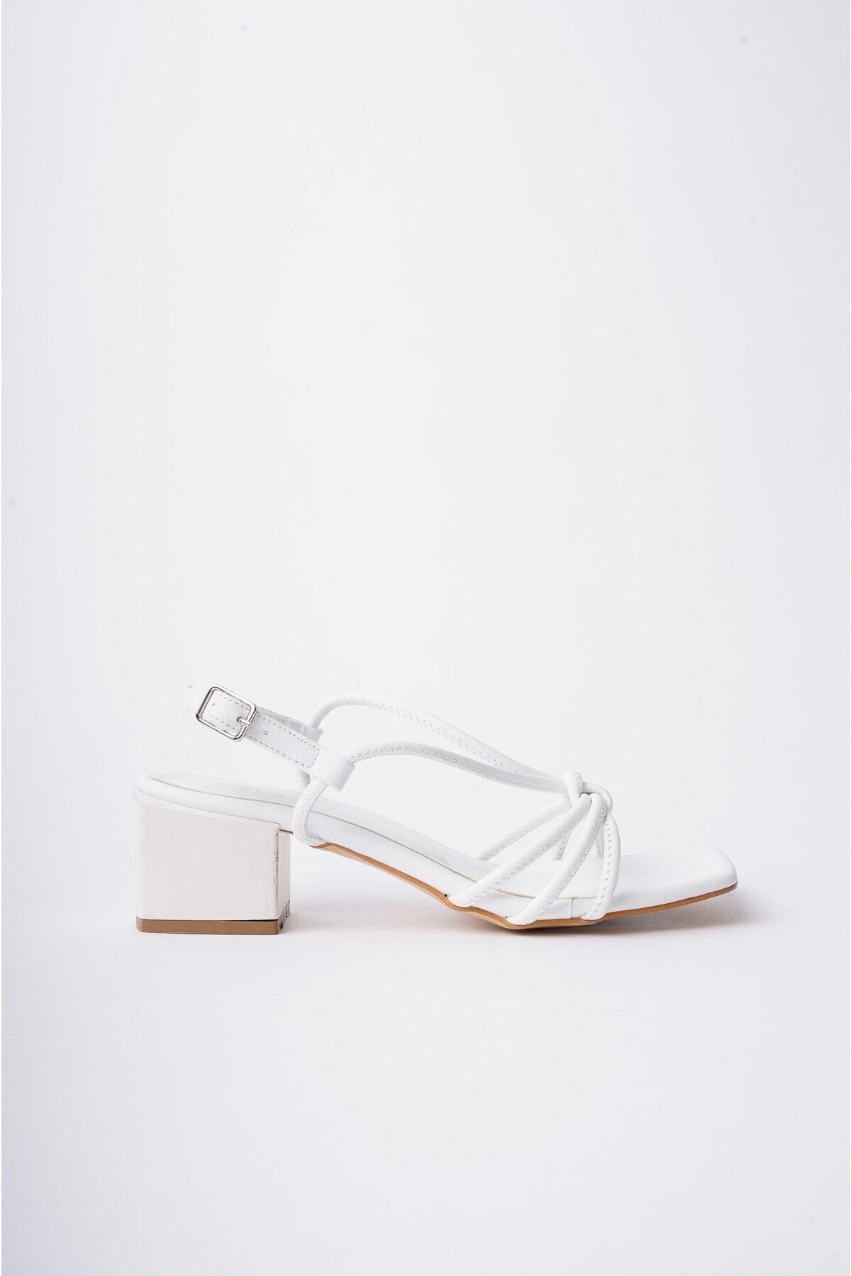 Diardi  Kadın Beyaz Rengi Kısa Topuklu Ayakkabı - Görsel 6