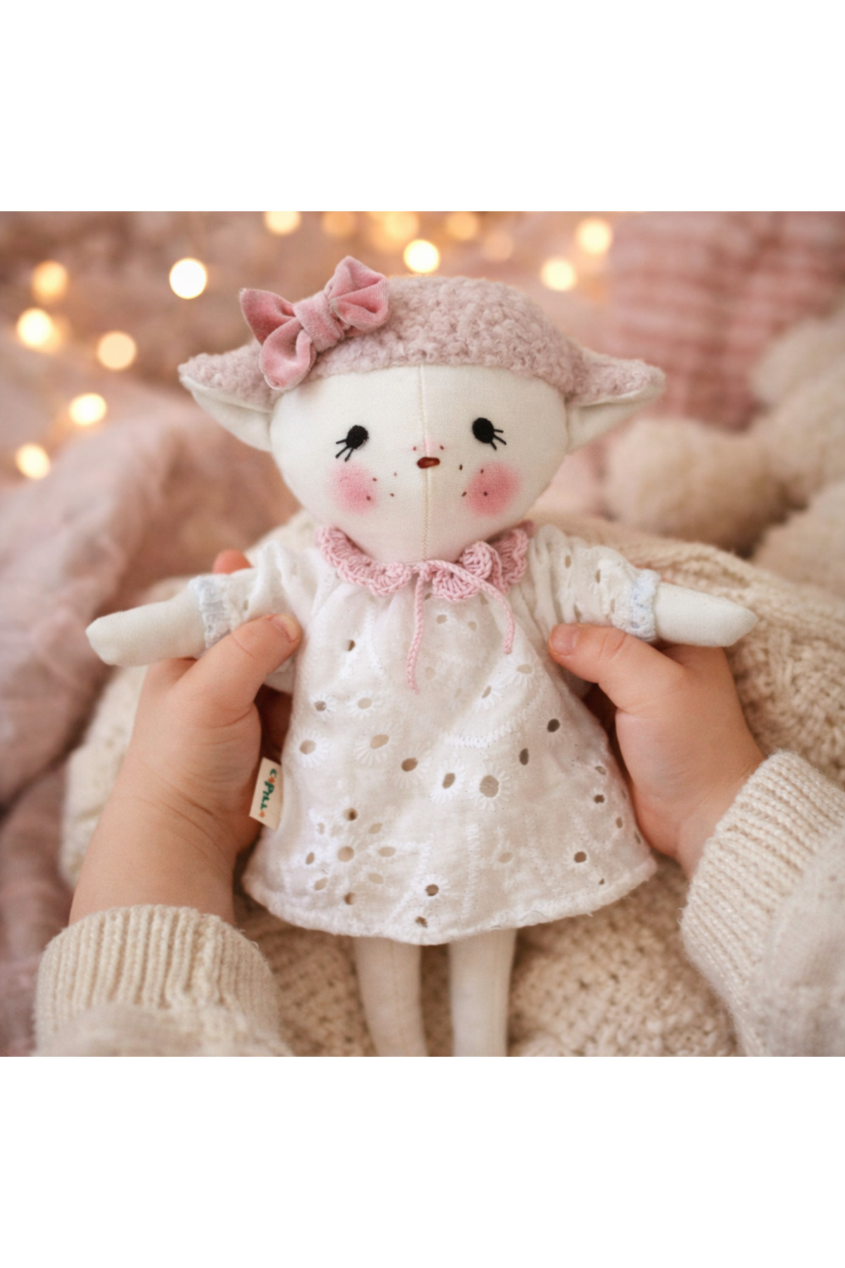 CAPELLA TOYS Oyuncak Bebek Kuzu Moli El Yapımı %100 Pamuklu Naturel Oyun ve Uyku Arkadaşı Bez Bebek Hediye Kutulu fotoğrafı 3 (önizleme)