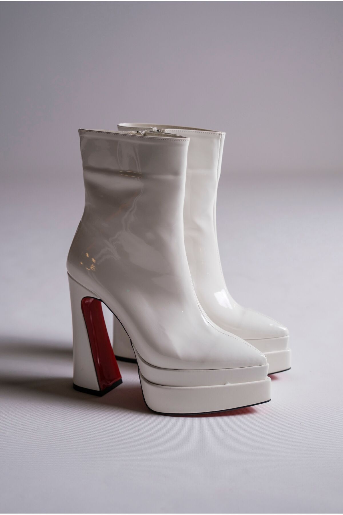 White Spring Double Platform Custom Design Women's Boots Mojo