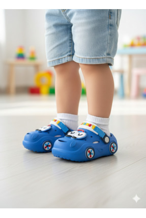 Bold Boutique Çocuk Sandalet Terlik Havuz Okul Kreş Işıklı Sandalet Terlik Ço...