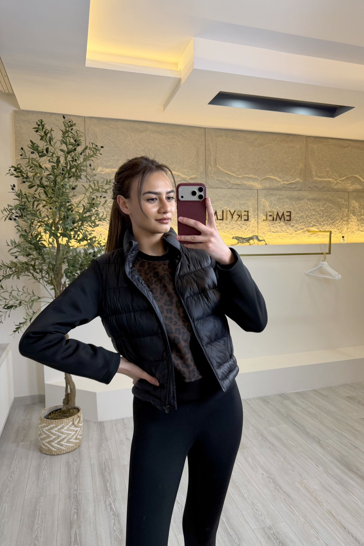 EMEL ERYILMAZ ZR Model Siyah Şişme Mont