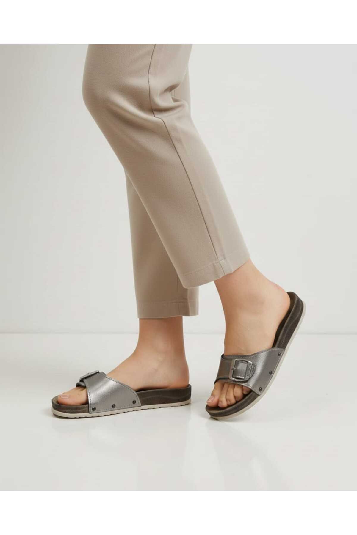 WOMEN 'S ANATOMICAL SOLE DAILY HOUSE, STREET,GUEST AND DOWRY SLIPPERS