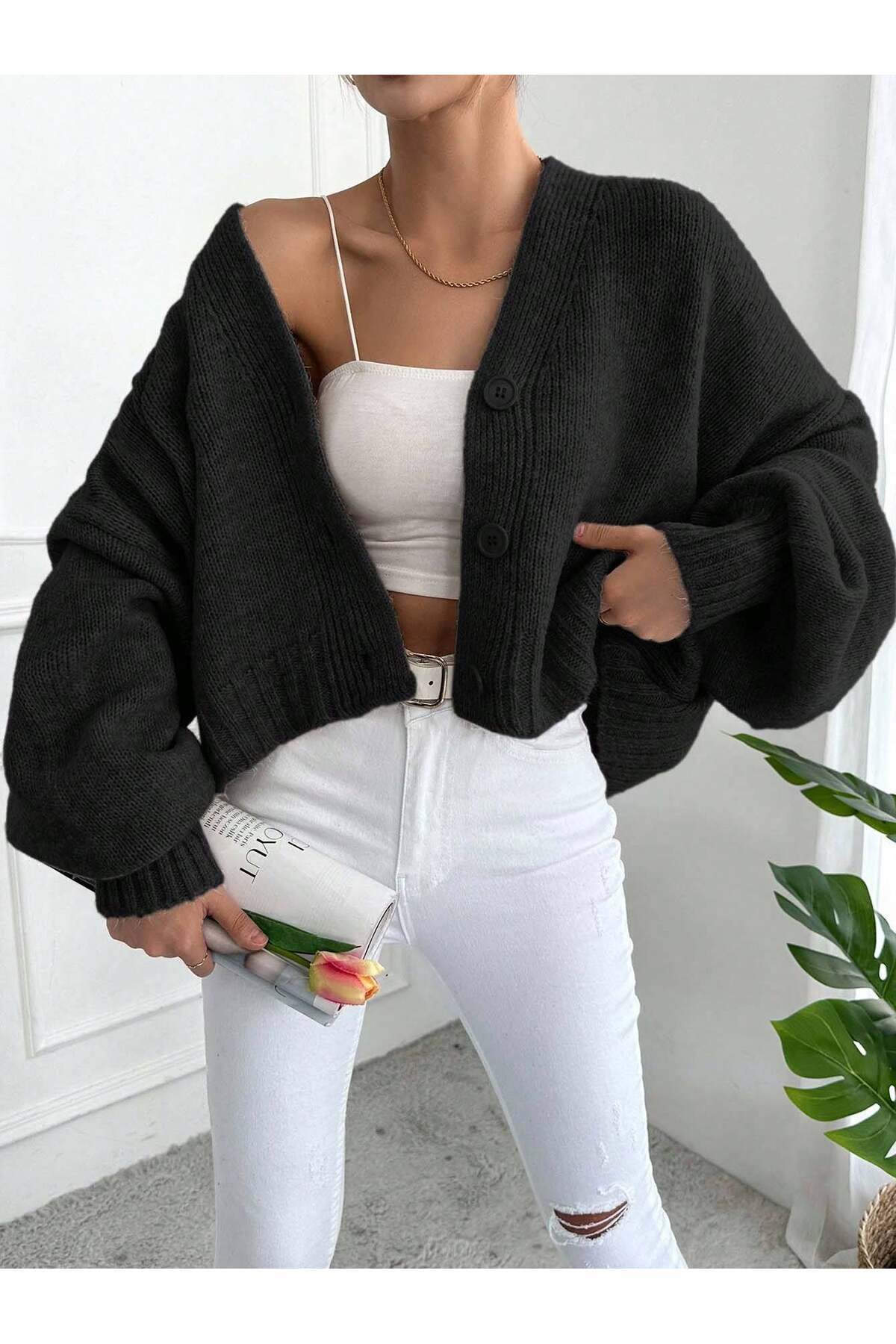 ALTINER TRİKO  KADIN SİYAH RENK OVERSİZE TRİKO HIRKA